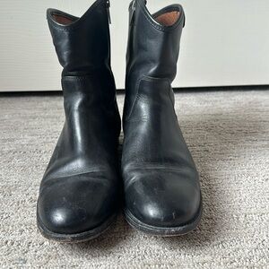 Frye Melissa Button shirt size 9.5